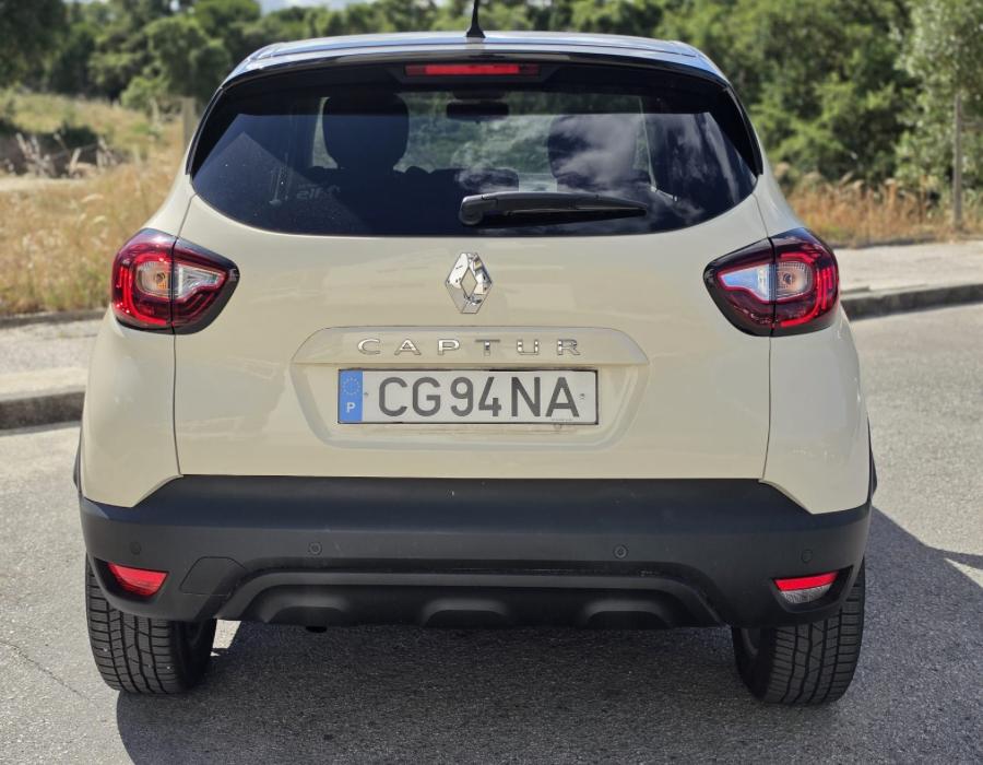 RENAULT CAPTUR